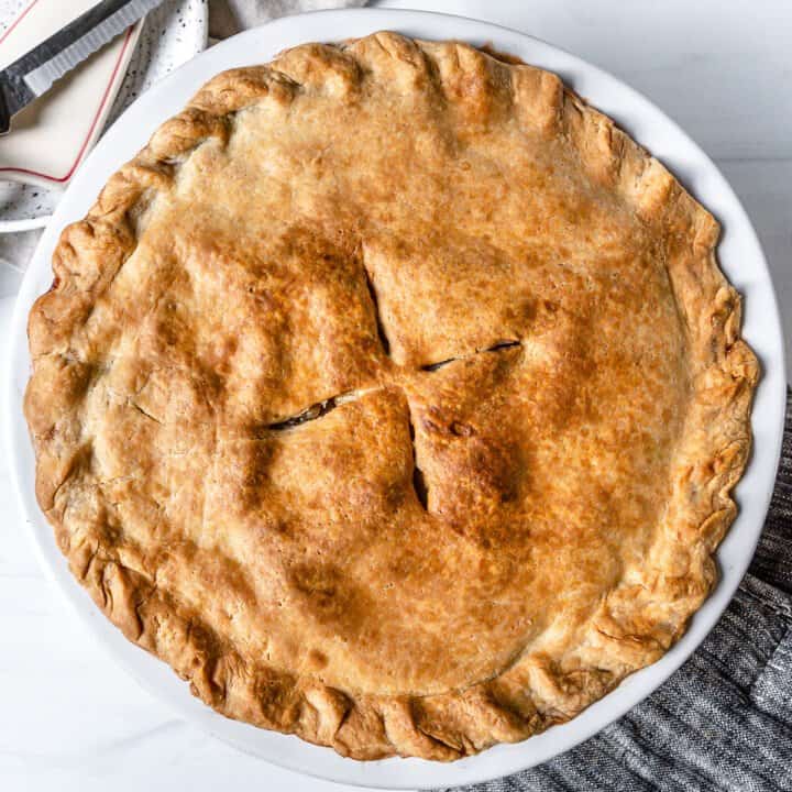 Vegan Apple Pie - Plant-Based on a Budget