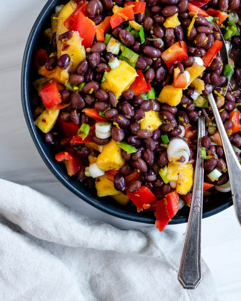 Mango Black Bean Salad (One Bowl| 5 Minutes) - Plant-Based on a Budget