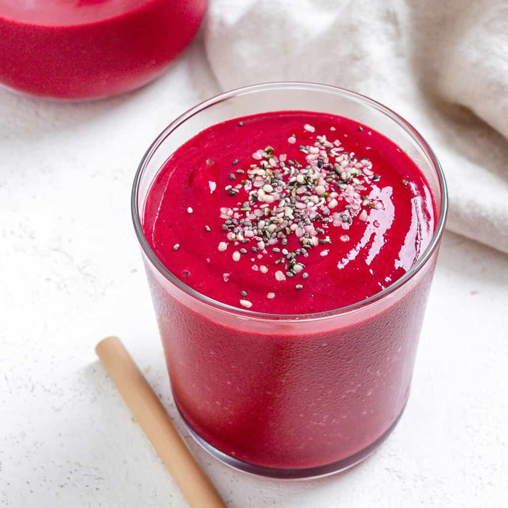 Banana Beet Smoothie PlantBased on a Budget
