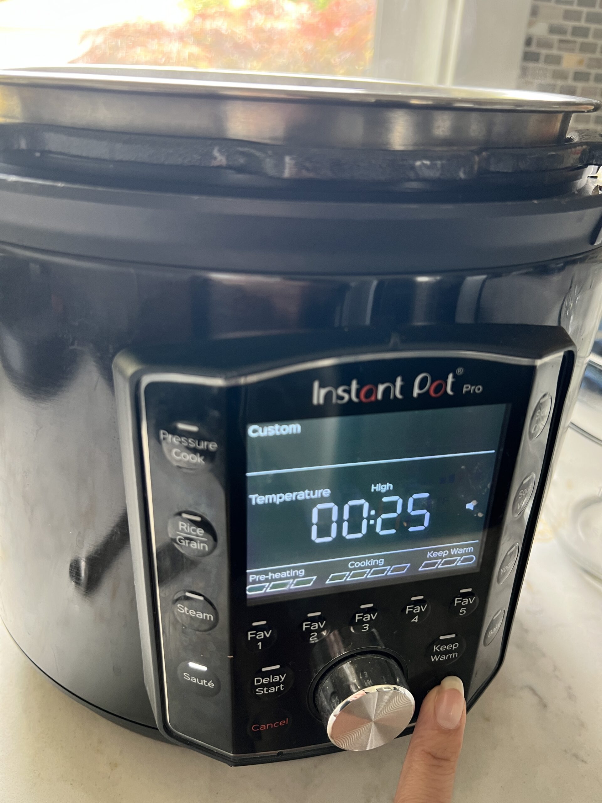 Process recording to adjust the settings on the Instant Pot
