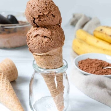 Banana Chocolate Peanut Butter Ice Cream Plant Based on a Budget 3
