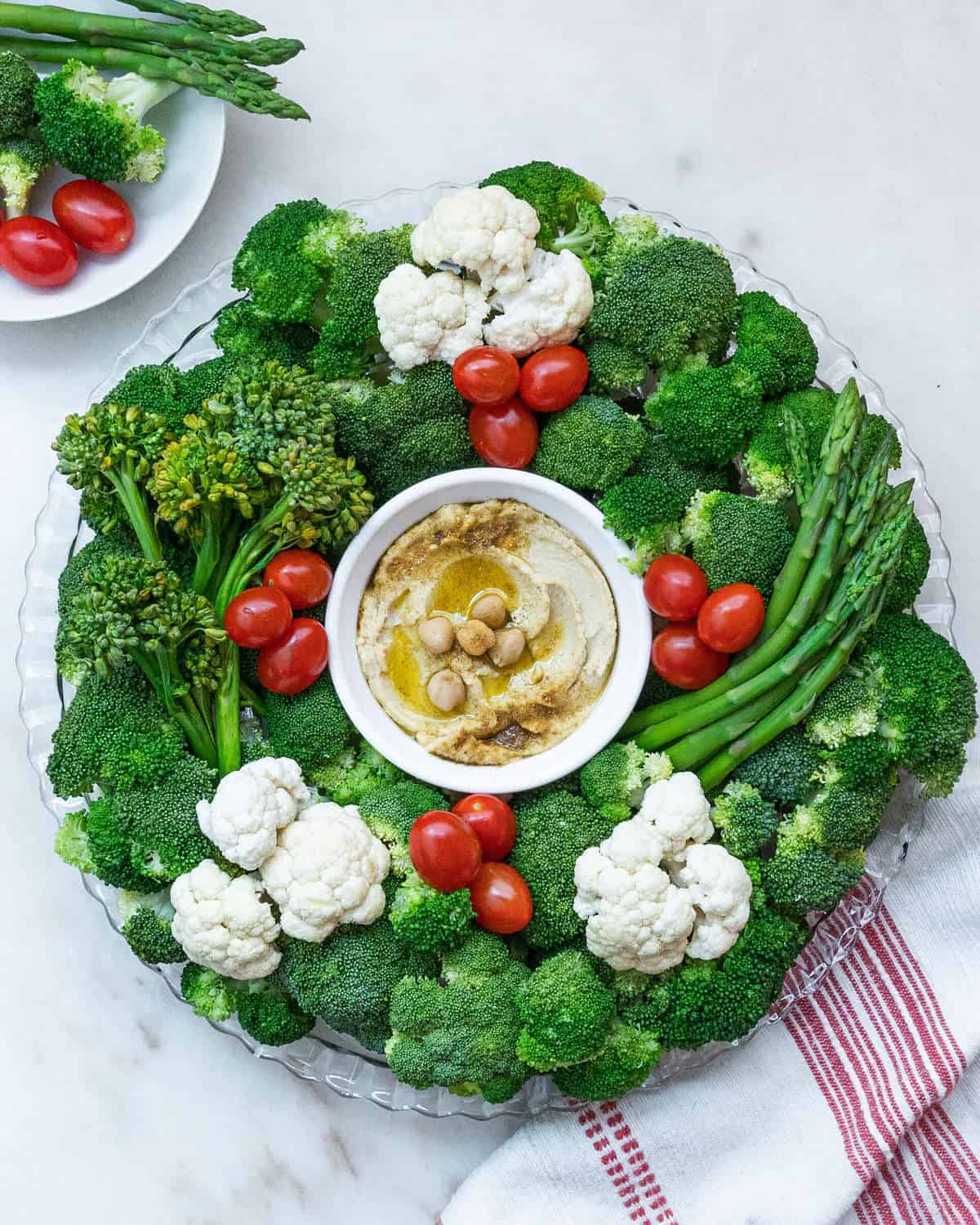 Holiday Wreath Vegetable Tray 