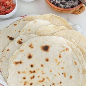 TortillasdeHarina–HandmadeFlourTortillas 1