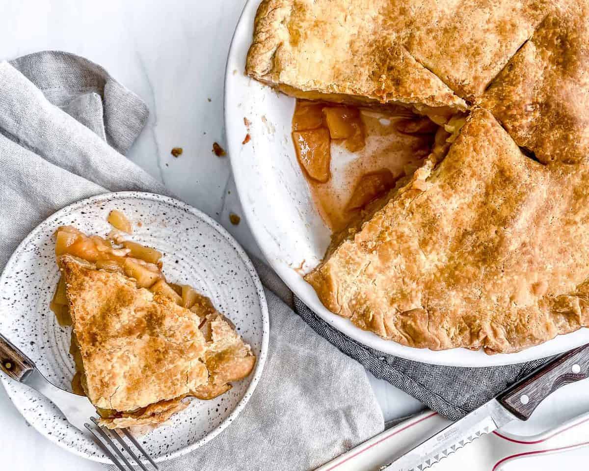 43 Apple Desserts for a Warm and Cozy Start to Fall