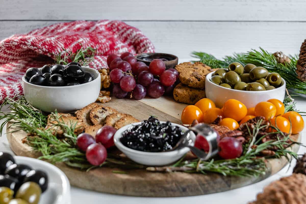 Christmas Wreath Charcuterie Board s
