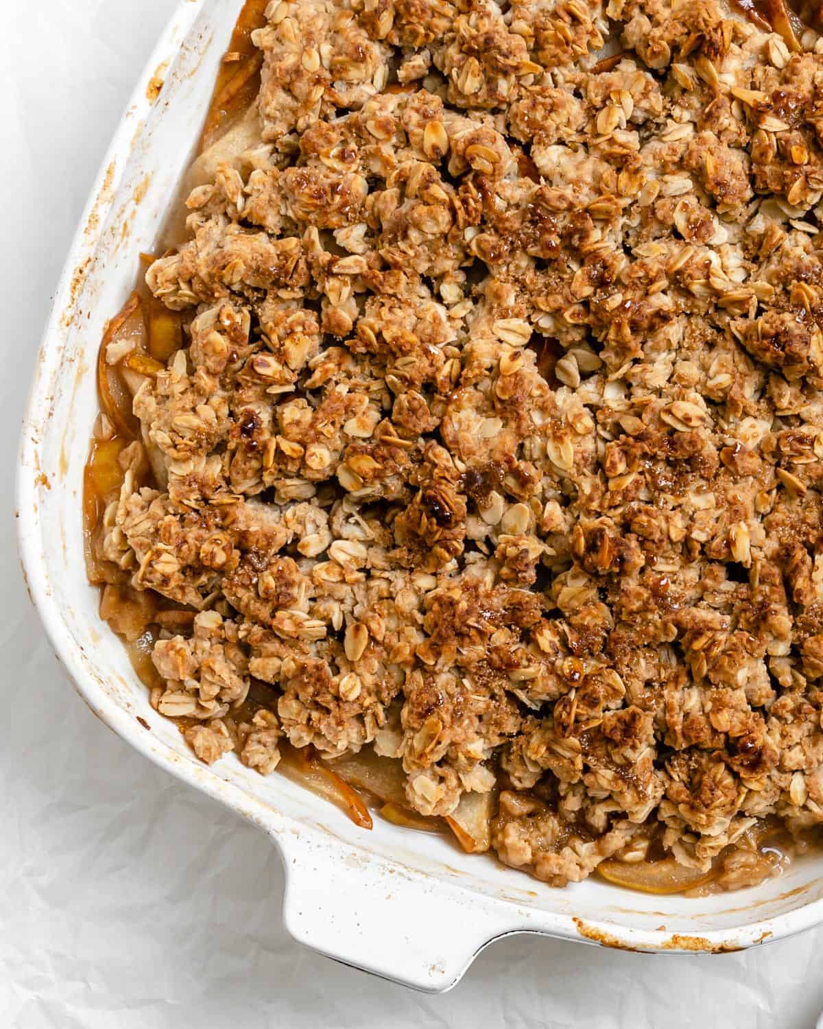completed Easy Pear Crisp [Vegan Pear Crumble] in a baking tray