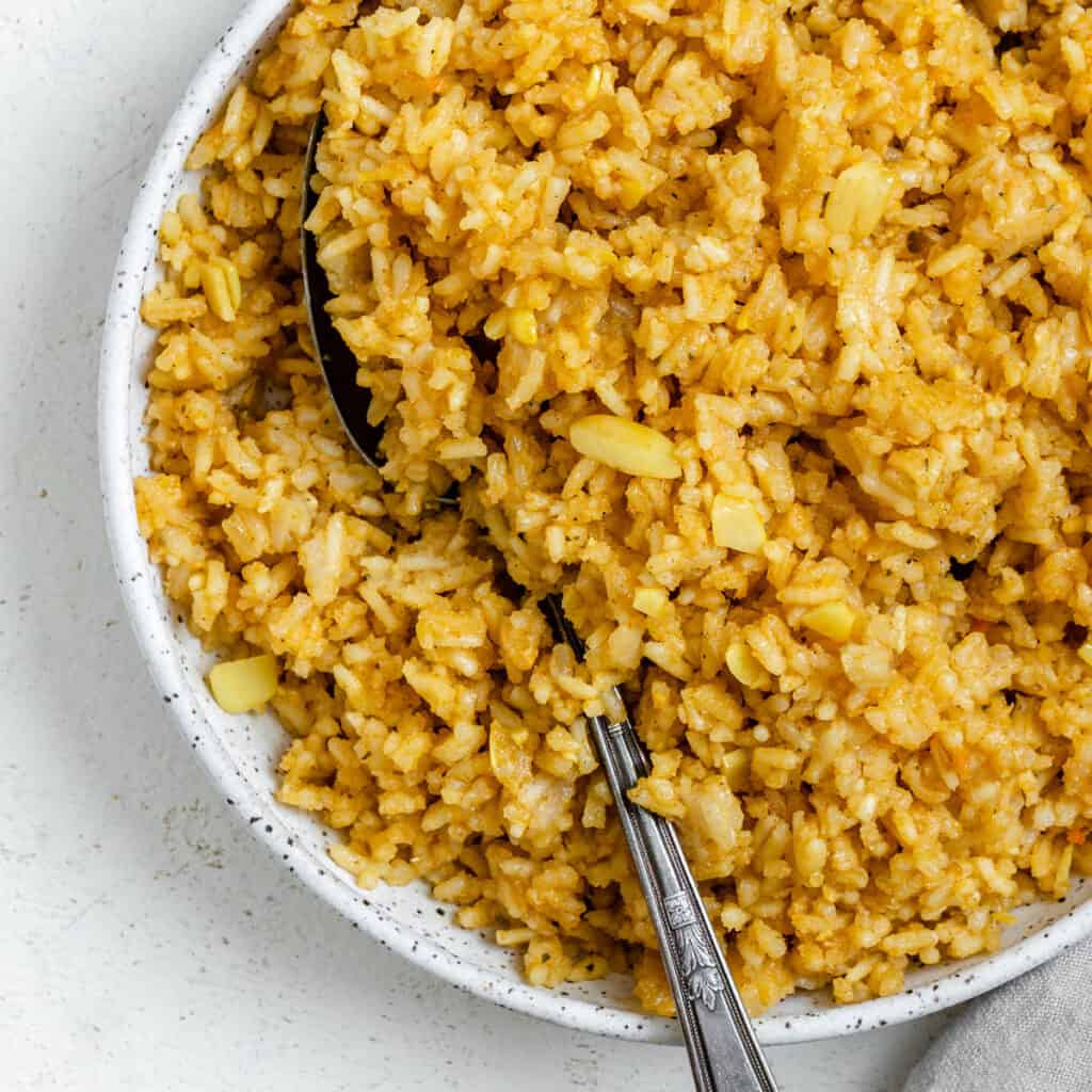 Garlic Rice - Plant-Based on a Budget