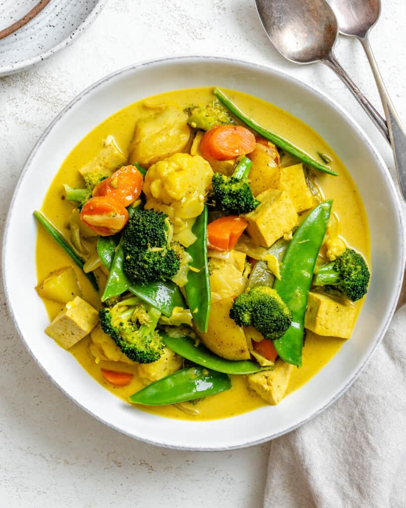 Easy Tofu Vegetable Coconut Curry PlantBased on a Budget