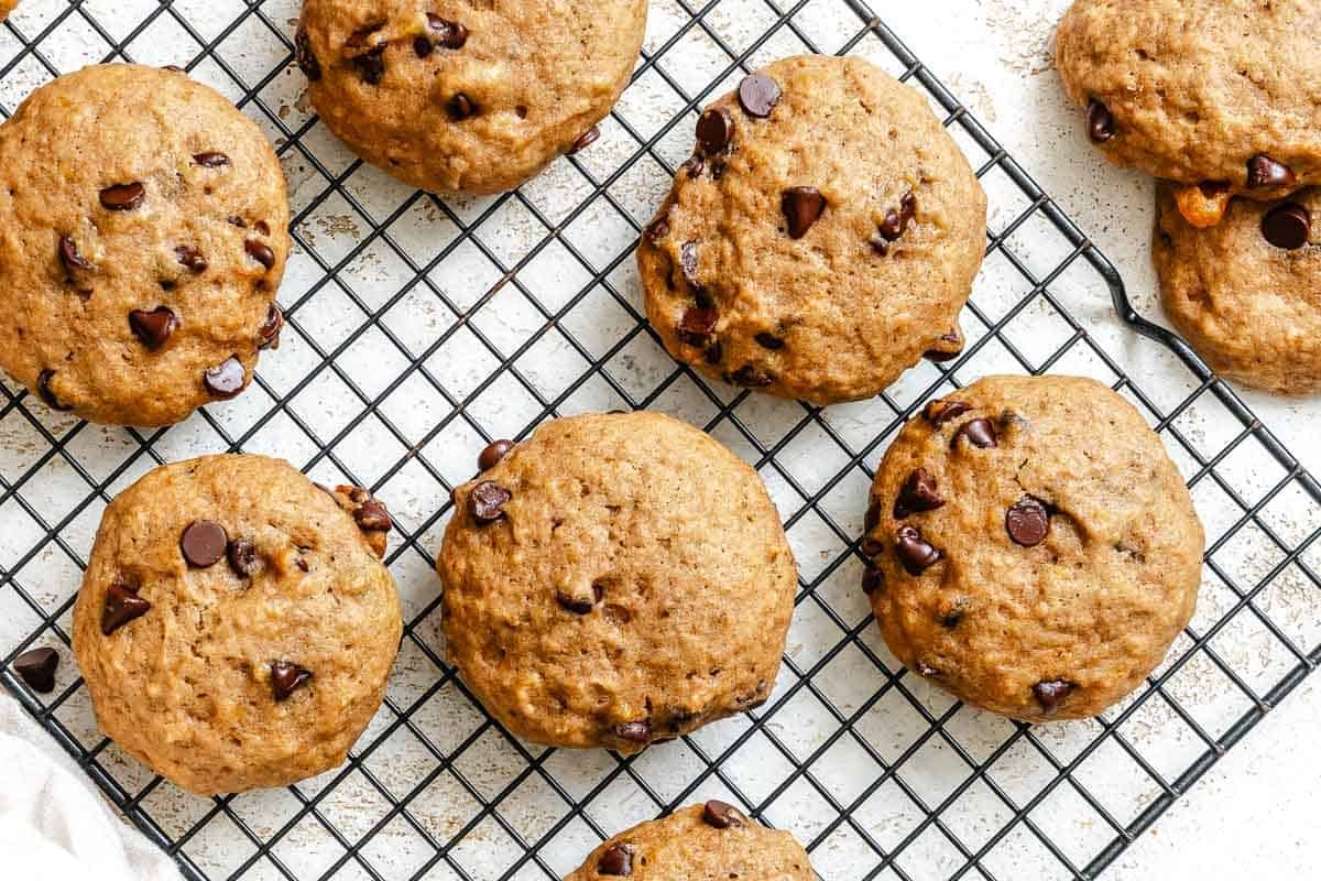 Soft and Chewy Banana Bread Cookies