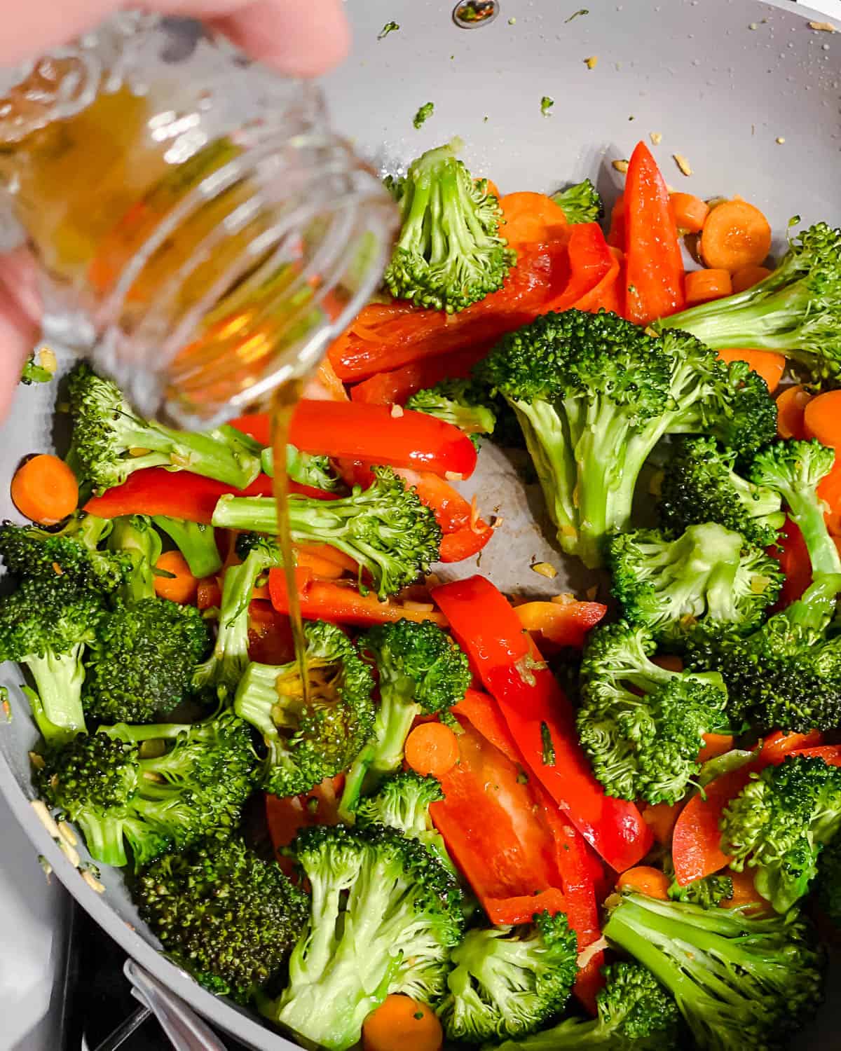 Easy Stir-Fry Vegetables - Plant-Based on a Budget