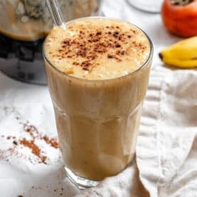 completed Spiced Persimmon Smoothie in a glass