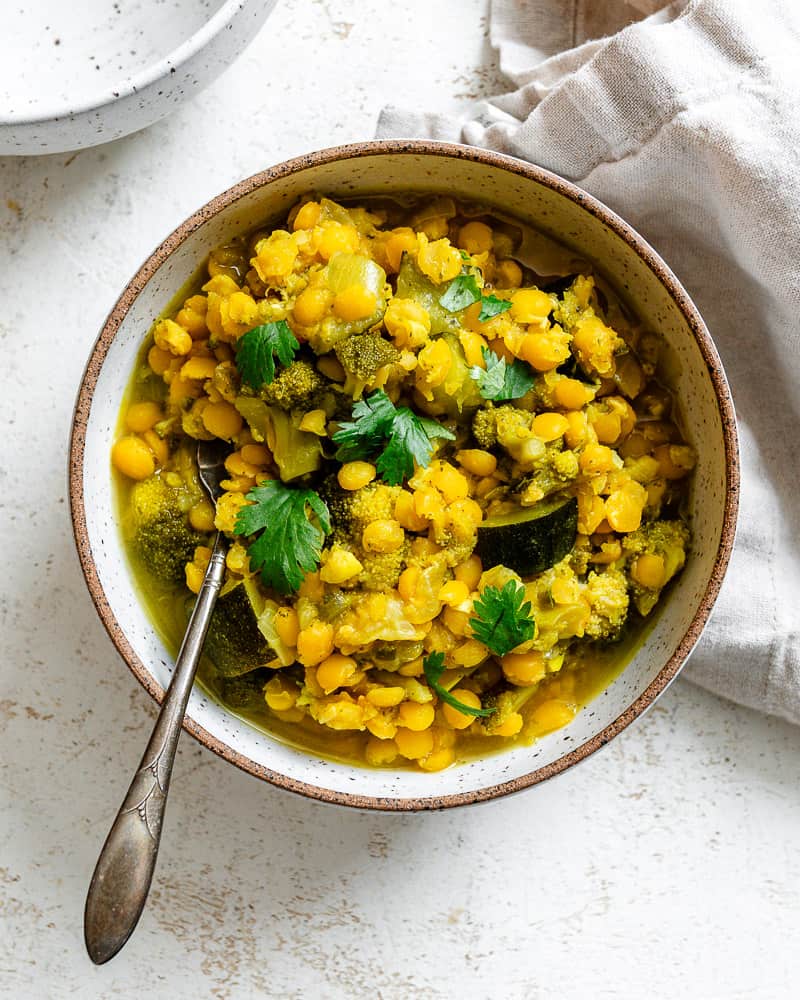 completed Veggie Turmeric Yellow Split Peas in a dish