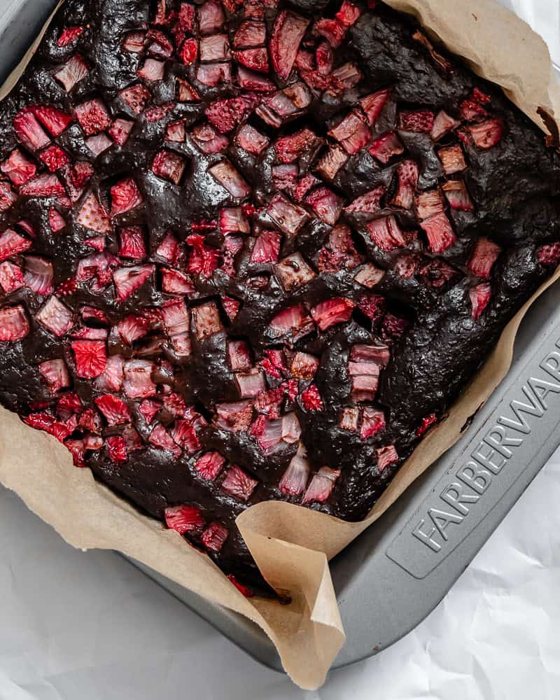 completed Strawberry Brownies in pan