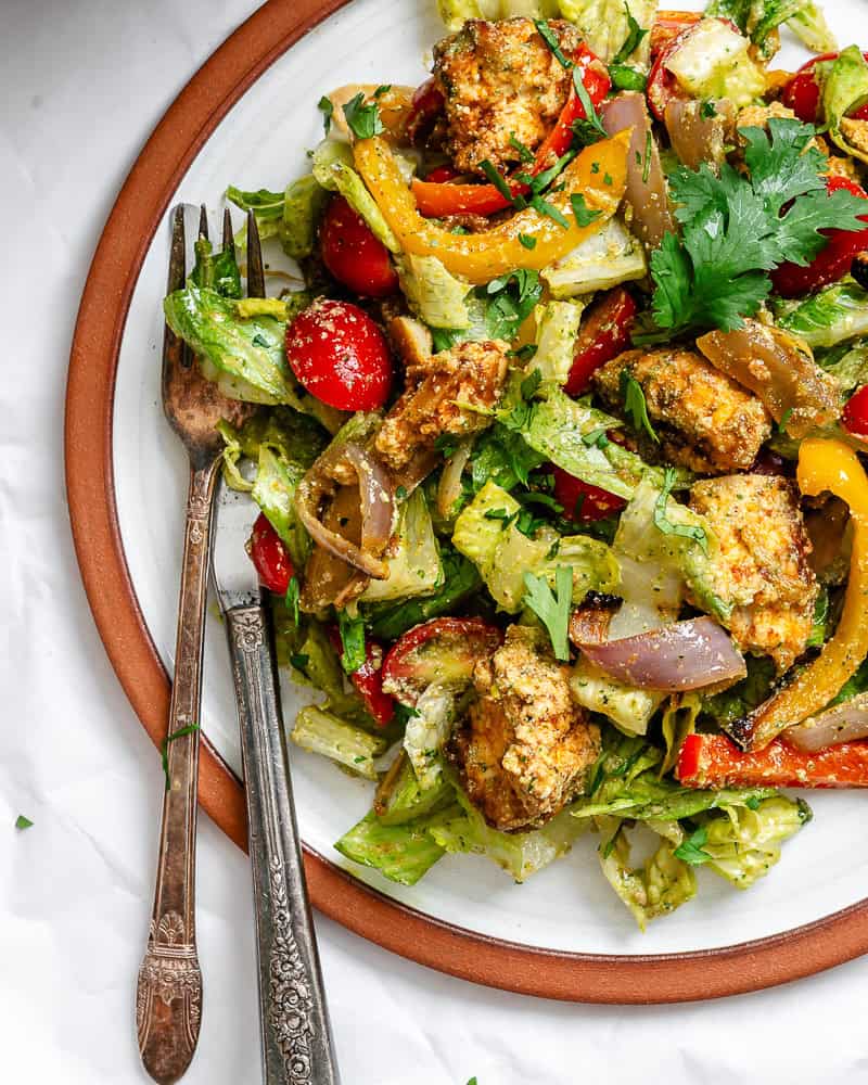 completed Fajita Salad [With Tofu] on a plate