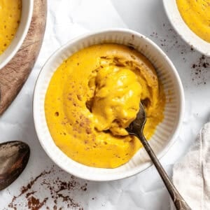 completed Easy Pumpkin Pudding in a bowl