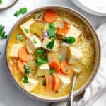 completed Garlic Ginger Soup [With Noodles] in a bowl