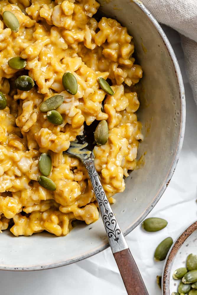 completed Easy Pumpkin Oatmeal in a bowl