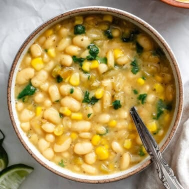 completed Vegan White Bean Chili in a bowl