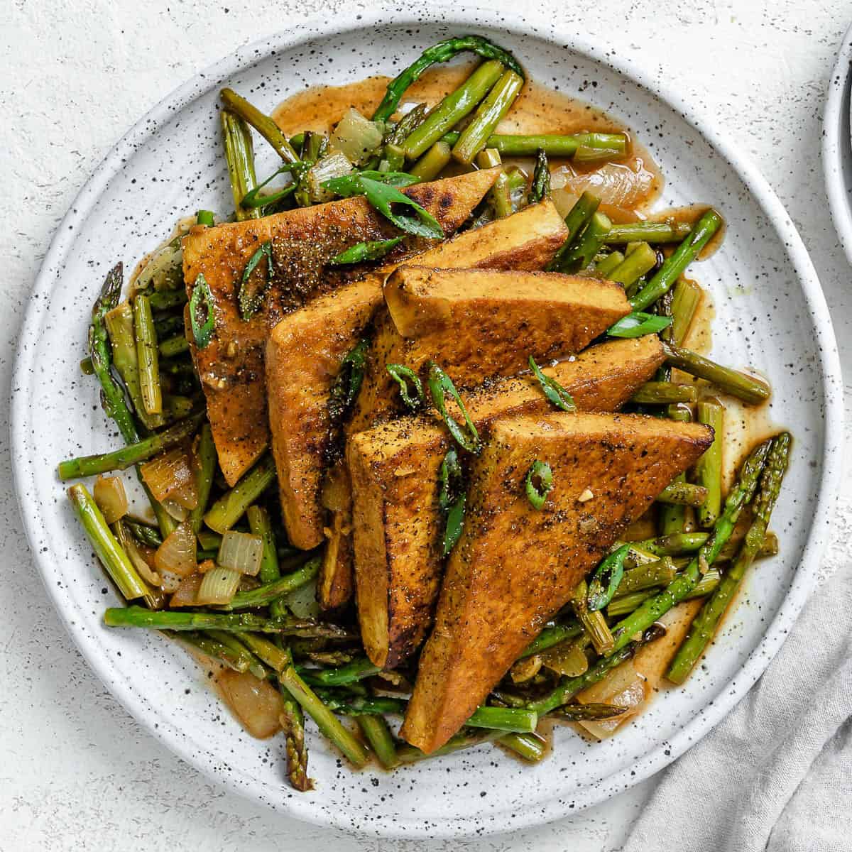 Buttery Lemon Tofu and Asparagus