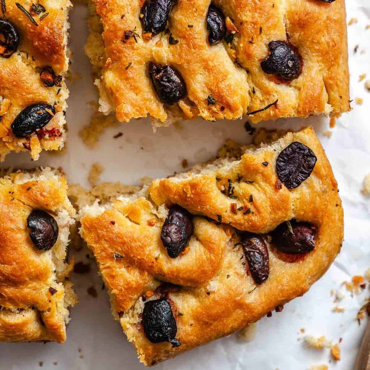 Vegan Focaccia (Garlic and Herb)