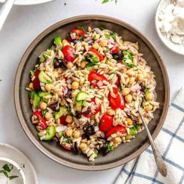 Completed Easy Lemon Orzo Salad in a bowl.