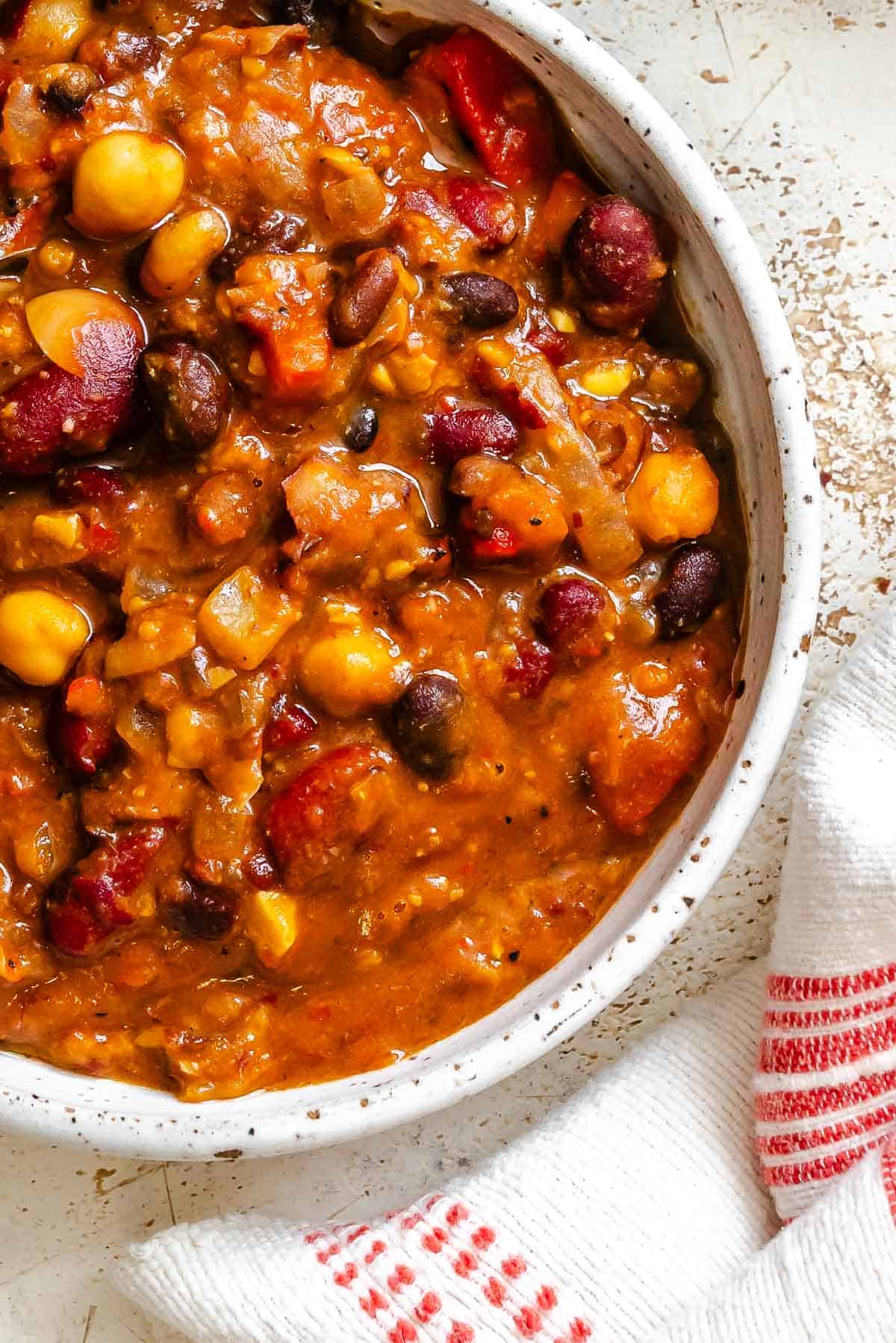 Completed Easy Vegan Chili (With Roasted Bell Peppers) in a bowl.