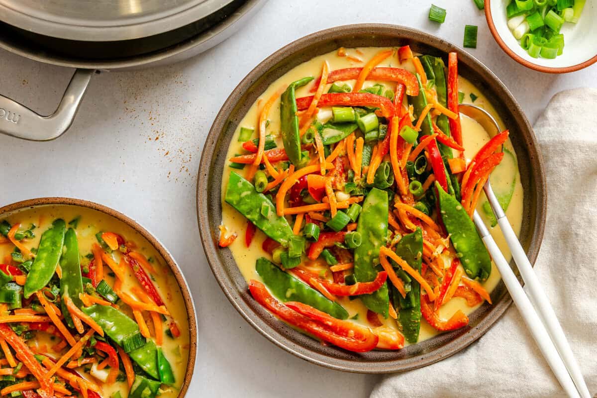 Completed Easy Vegan Curry in a bowl.